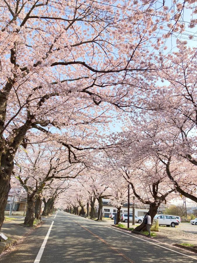 Imas Village Court Kobama Tomioka  エクステリア 写真