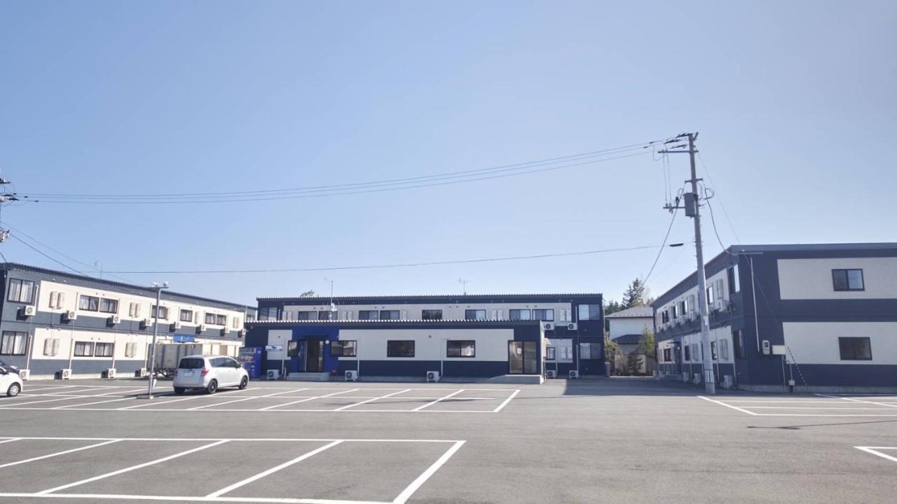 Imas Village Court Kobama Tomioka  エクステリア 写真